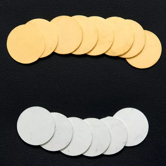 Co jsou řezy s difúzními bariérami a proč jsou kritické pro pokročilé termoelektrické a polovodičové aplikace?